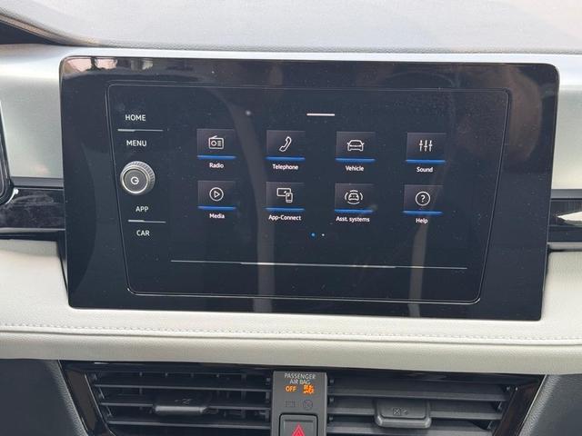 Photo of 2025 Deep Black Volkswagen Taos