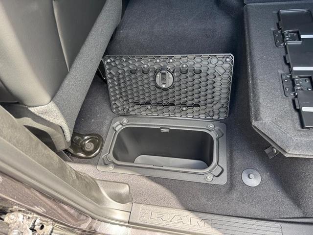 Photo of 2026 Granite Crystal Metallic Clearcoat RAM 2500