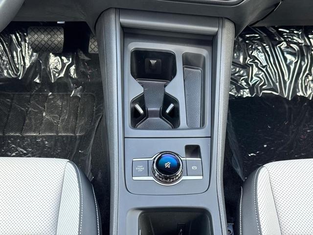 Photo of 2025 Deep Black Volkswagen Tiguan
