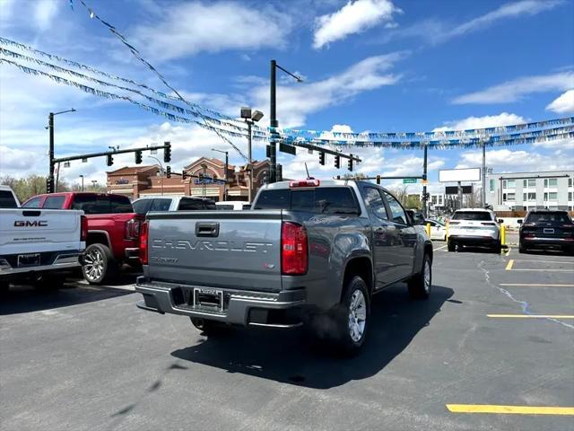 Photo of 2021 GRAY Chevrolet Colorado
