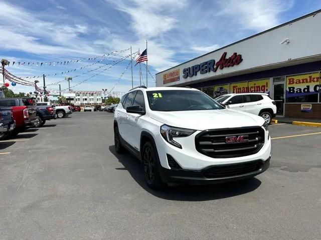 Photo of 2021 WHITE GMC Terrain