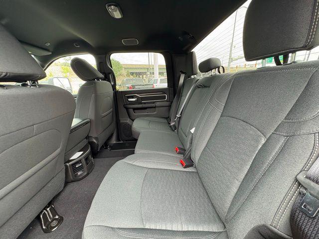 Photo of 2025 Granite Crystal Metallic Clearcoat RAM 2500