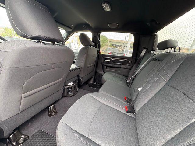 Photo of 2025 Granite Crystal Metallic Clearcoat RAM 2500