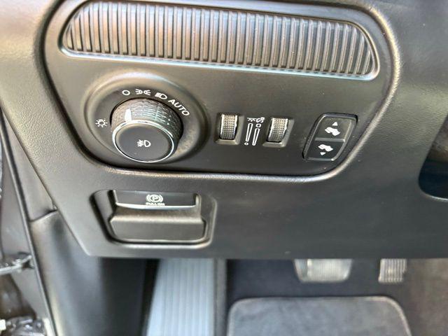 Photo of 2023 Baltic Gray Metallic Clearcoat Jeep Grand Wagoneer L