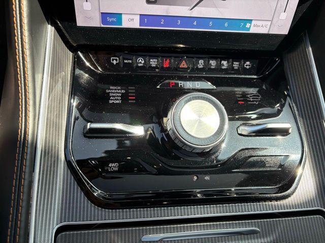 Photo of 2023 Baltic Gray Metallic Clearcoat Jeep Grand Wagoneer L