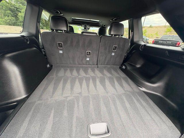 Photo of 2025 Bright White Clearcoat Jeep Grand Cherokee