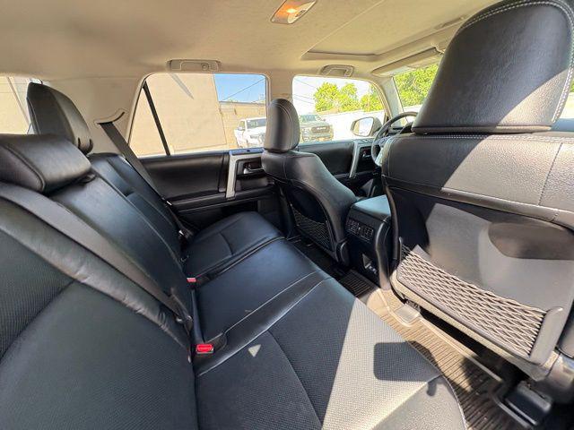 Photo of 2021 Blizzard Pearl Toyota 4Runner