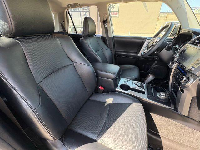 Photo of 2021 Blizzard Pearl Toyota 4Runner