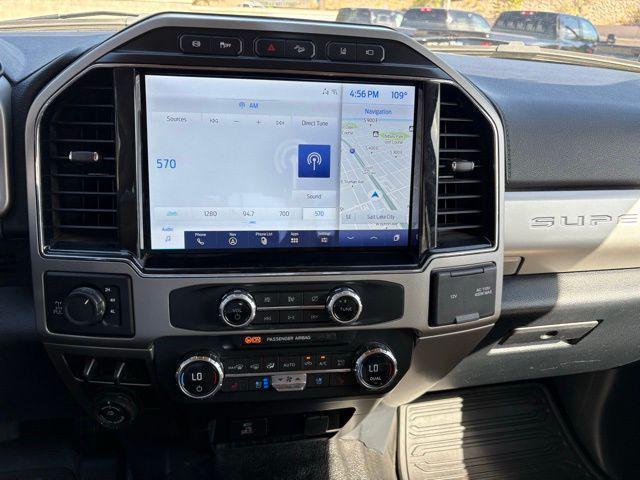 Photo of 2022 Star White Metallic Tri-Coat Ford F-350