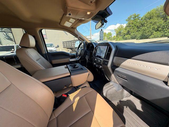 Photo of 2022 Star White Metallic Tri-Coat Ford F-350