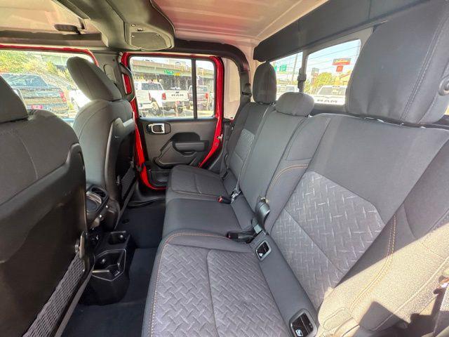 Photo of 2025 Firecracker Red Clearcoat Jeep Gladiator