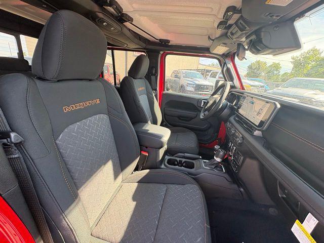 Photo of 2025 Firecracker Red Clearcoat Jeep Gladiator