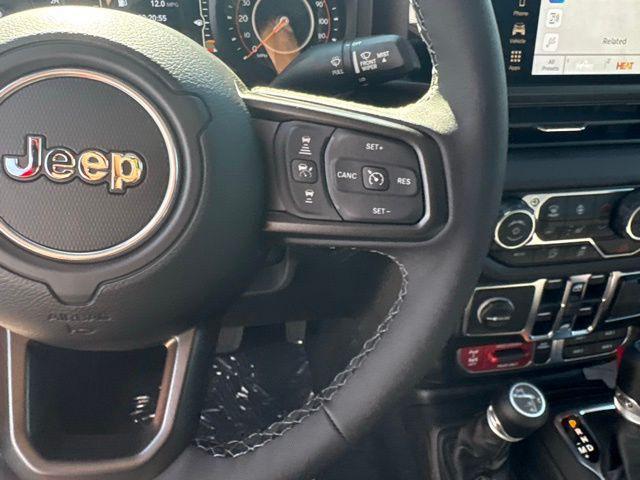 Photo of 2025 Firecracker Red Clearcoat Jeep Gladiator