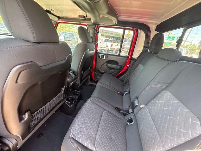 Photo of 2025 Firecracker Red Clearcoat Jeep Gladiator