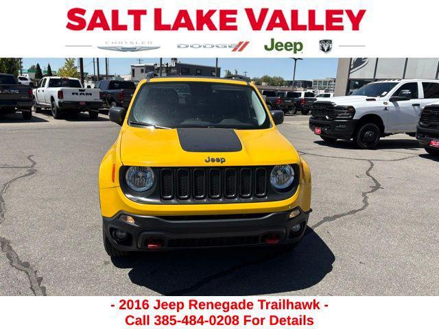 Photo of 2016 Solar Yellow Jeep Renegade