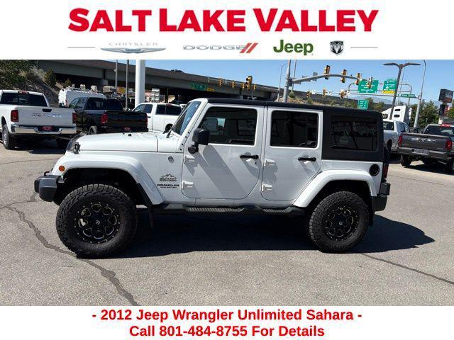Photo of 2012 Bright White Clearcoat Jeep Wrangler Unlimited