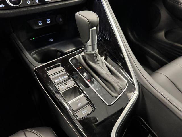 Photo of 2025 Urban Gray Pearl Acura ADX