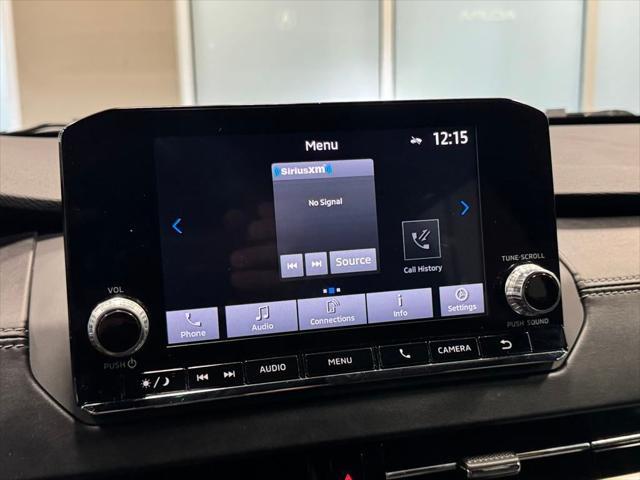 Photo of 2022 Black Mitsubishi Outlander