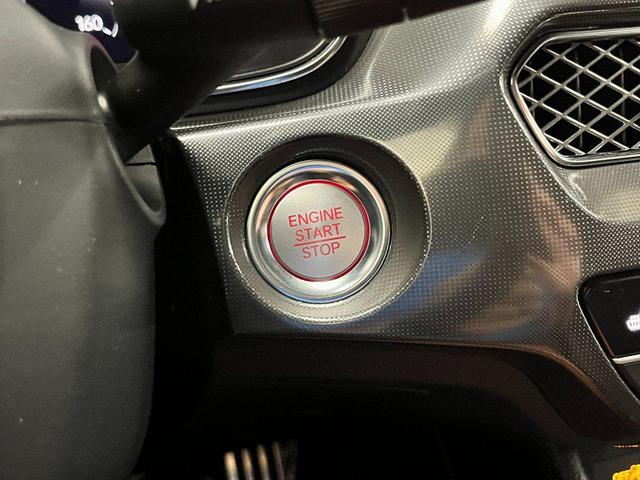 Photo of 2025 Lunar Silver Metallic Acura Integra