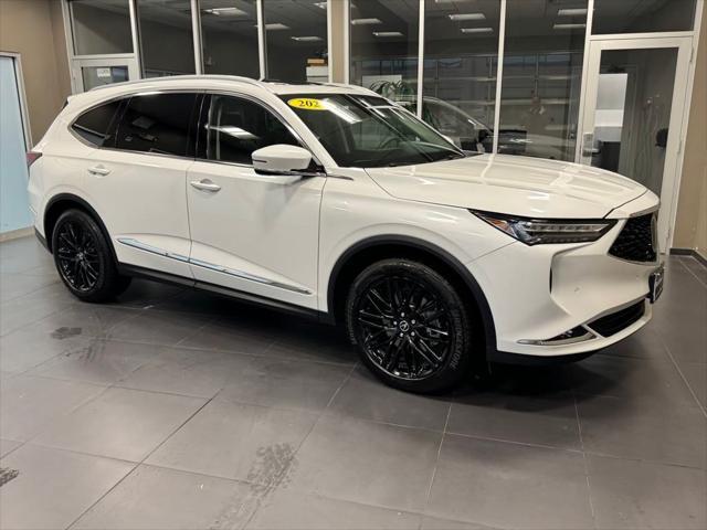 Photo of 2024 Platinum White Pearl Acura MDX