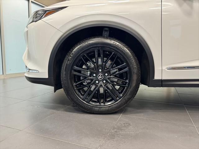 Photo of 2024 Platinum White Pearl Acura MDX