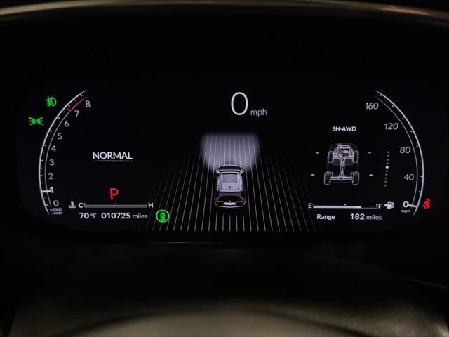 Photo of 2024 Platinum White Pearl Acura MDX
