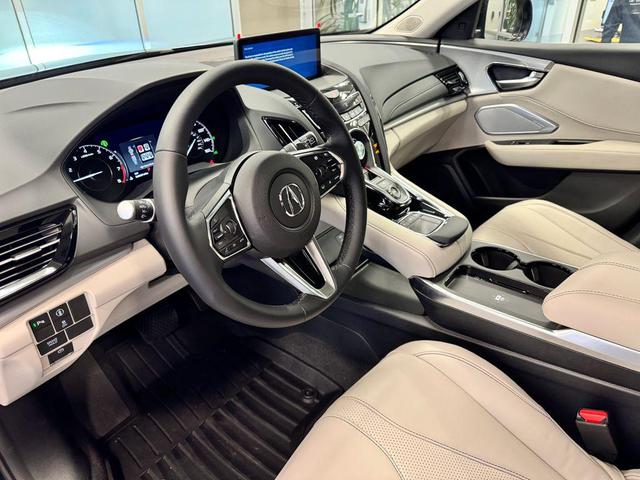 Photo of 2025 Majestic Black Pearl Acura RDX