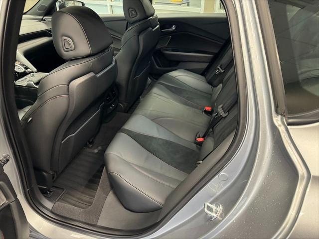 Photo of 2025 Lunar Silver Metallic Acura TLX
