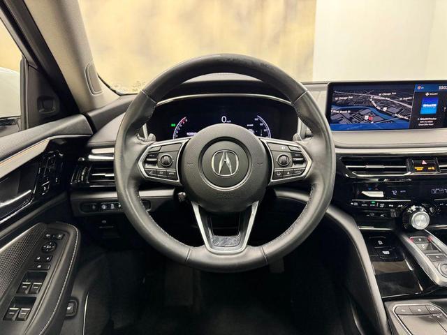 Photo of 2023 Platinum White Pearl Acura MDX