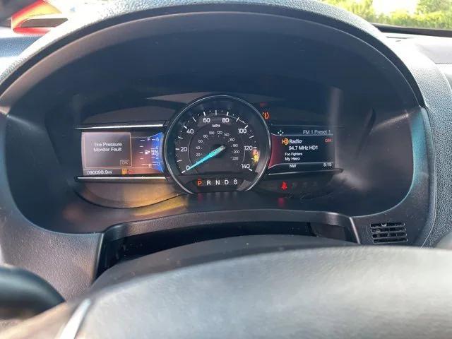 Photo of 2016 Gray Ford Explorer