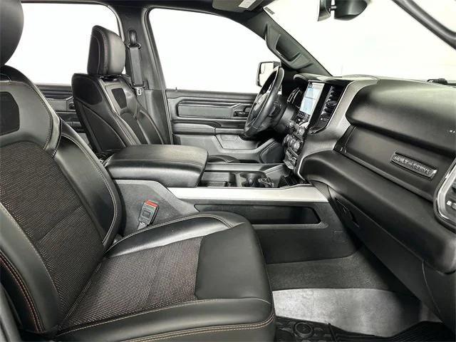 Photo of 2022 Diamond Black Crystal Pearlcoat RAM 1500