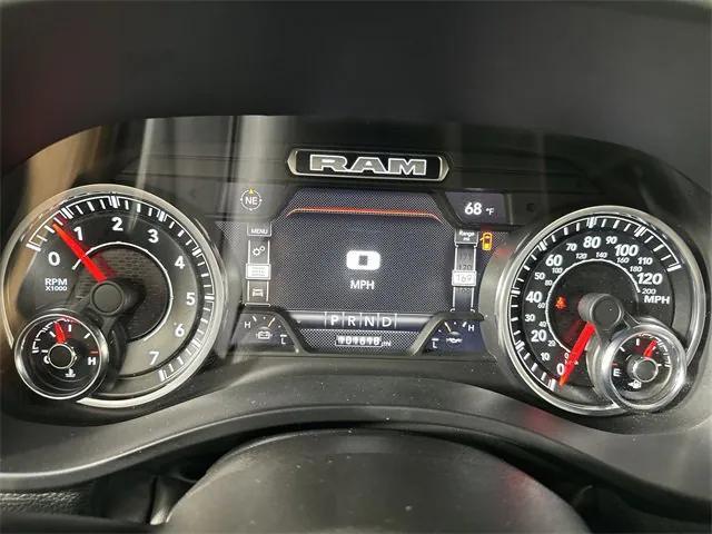 Photo of 2022 Diamond Black Crystal Pearlcoat RAM 1500