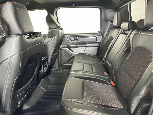 Photo of 2022 Diamond Black Crystal Pearlcoat RAM 1500
