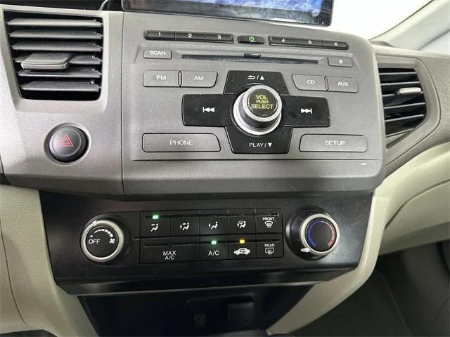 Photo of 2012 Taffeta White Honda Civic