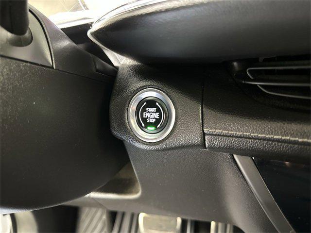 Photo of 2022 Summit White Buick Envision