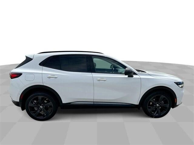 Photo of 2022 Summit White Buick Envision
