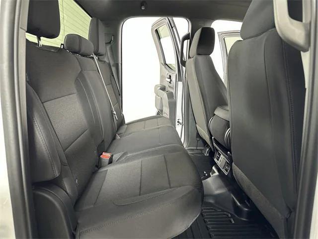 Photo of 2025 Summit White GMC Sierra 1500