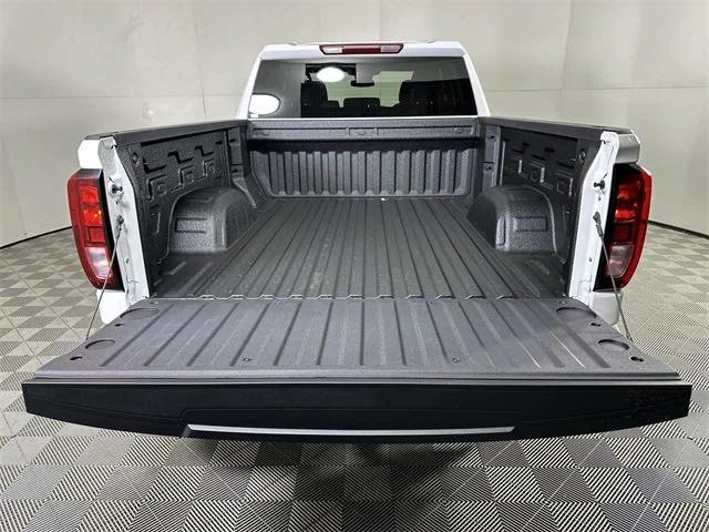 Photo of 2025 Summit White GMC Sierra 1500