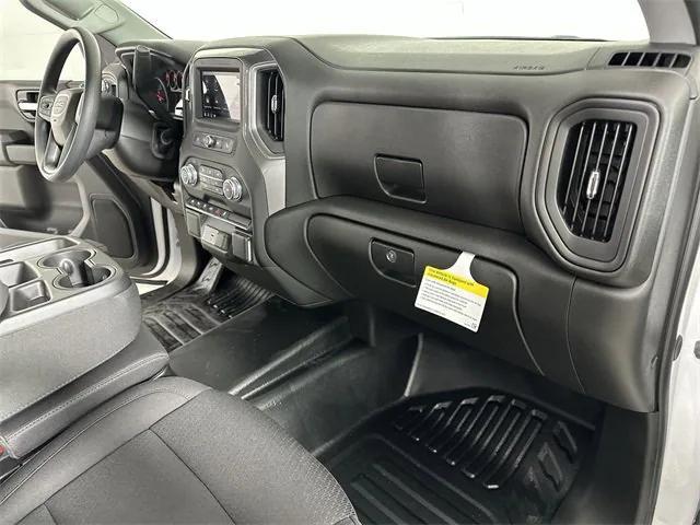 Photo of 2025 Summit White GMC Sierra 1500