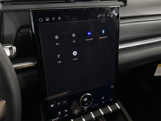 Photo of 2026 Summit White GMC Terrain