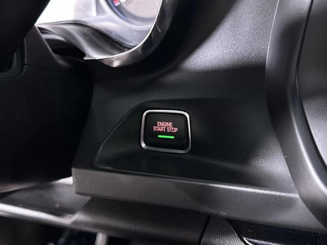 Photo of 2019 Shadow Gray Metallic Chevrolet Camaro