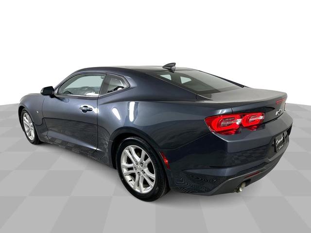 Photo of 2019 Shadow Gray Metallic Chevrolet Camaro