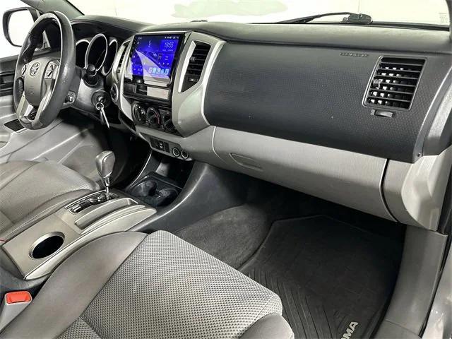 Photo of 2015 Silver Sky Metallic Toyota Tacoma
