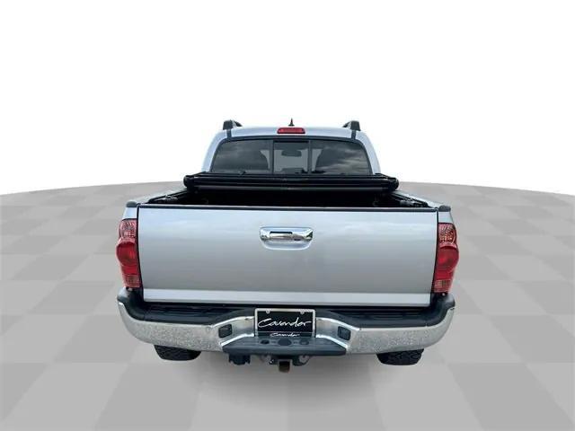 Photo of 2015 Silver Sky Metallic Toyota Tacoma