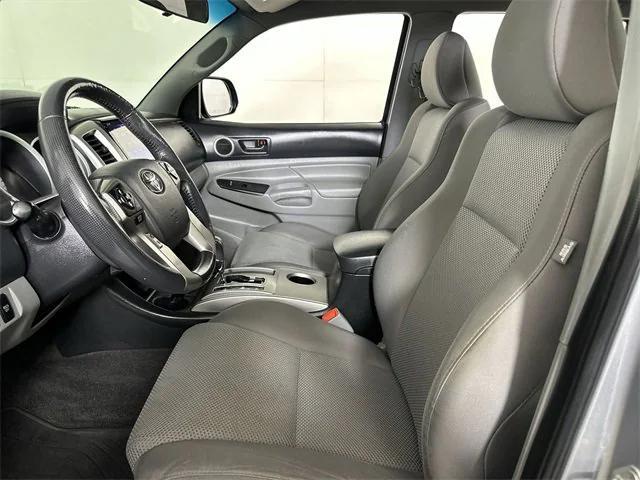 Photo of 2015 Silver Sky Metallic Toyota Tacoma