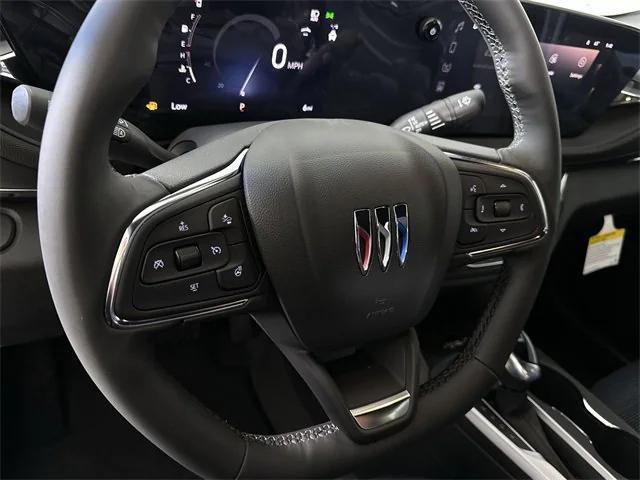 Photo of 2025 Summit White Buick Envista
