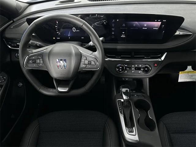 Photo of 2025 Summit White Buick Envista