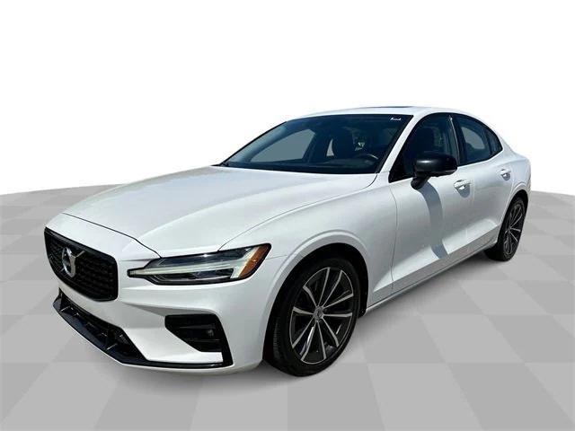 2022 Volvo S60
