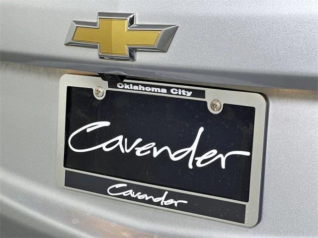 Photo of 2020 Silver Ice Metallic Chevrolet Equinox