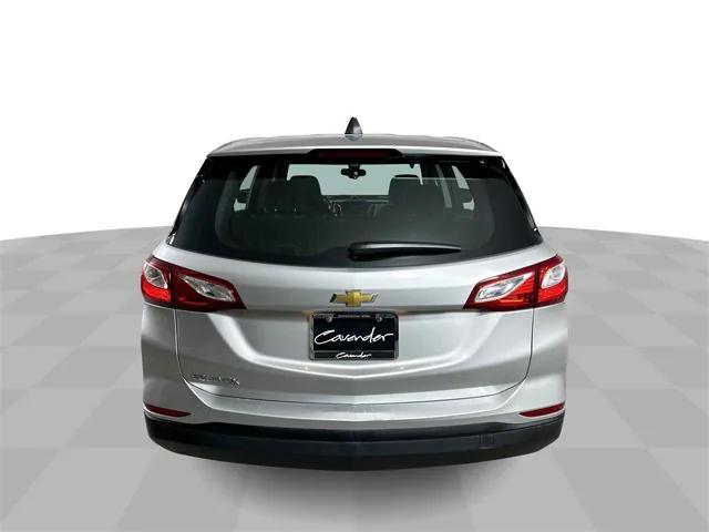 Photo of 2020 Silver Ice Metallic Chevrolet Equinox